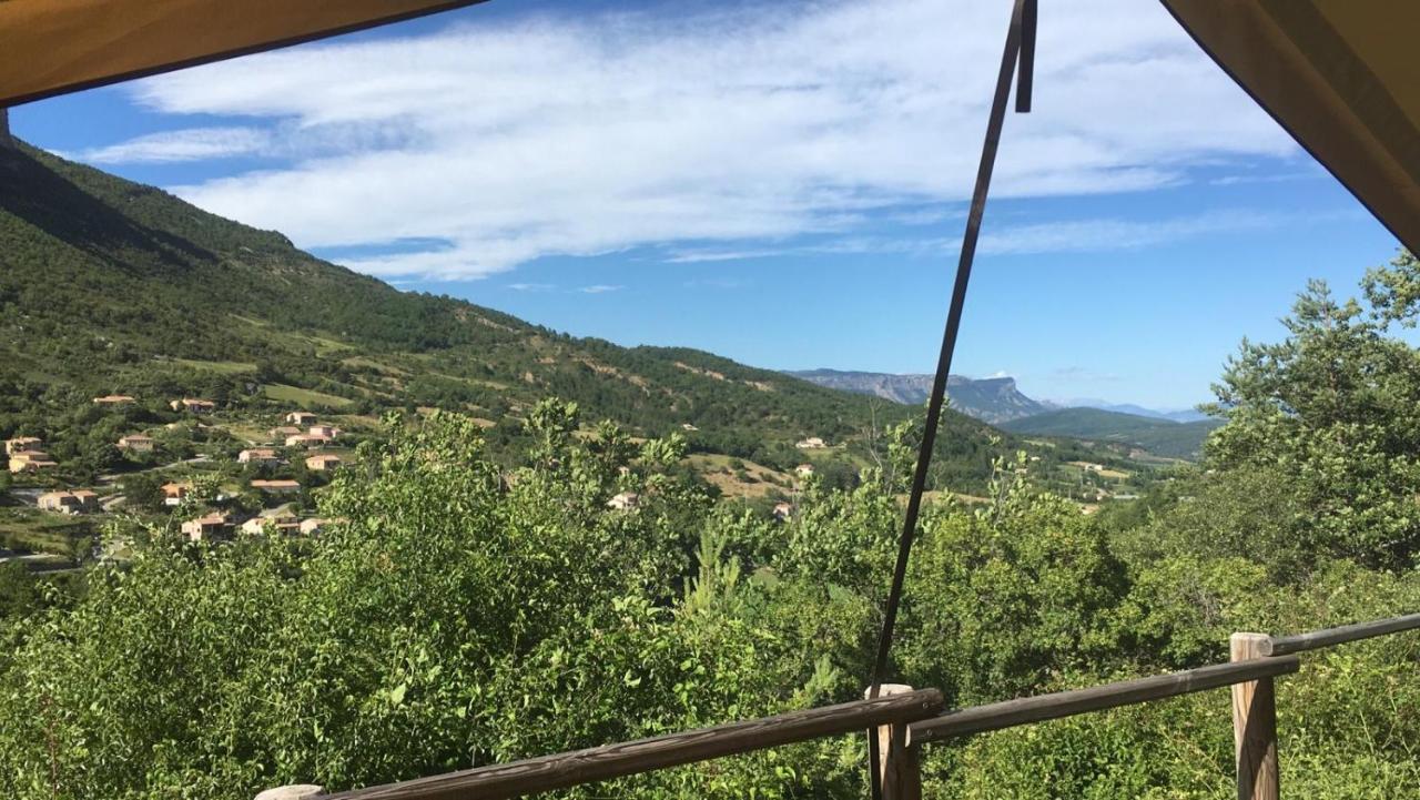奥兰治王子露营酒店 Orpierre 外观 照片